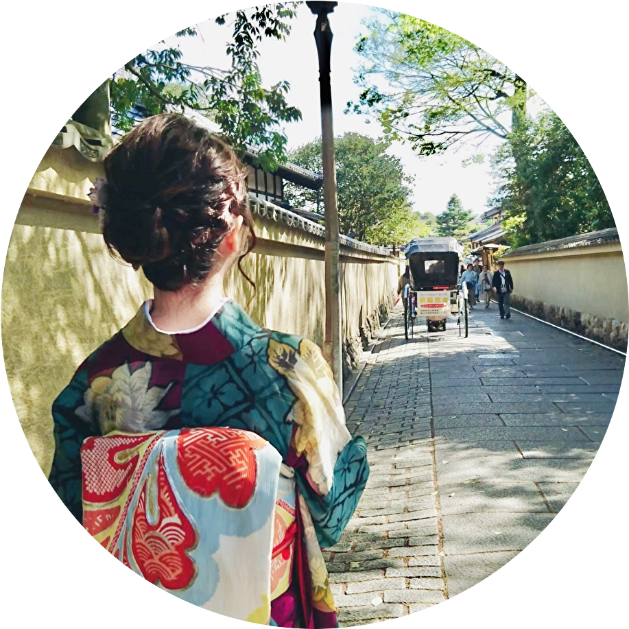 プロフィール